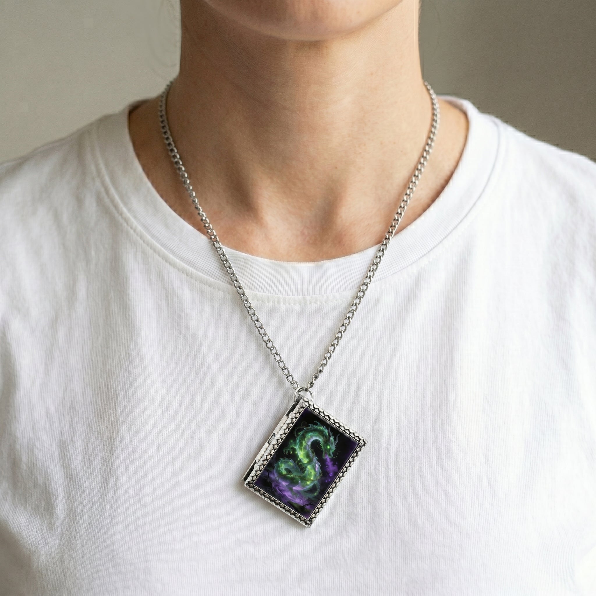 Venom Dragon Dice Necklace